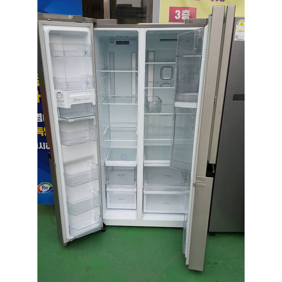 냉장고 825L