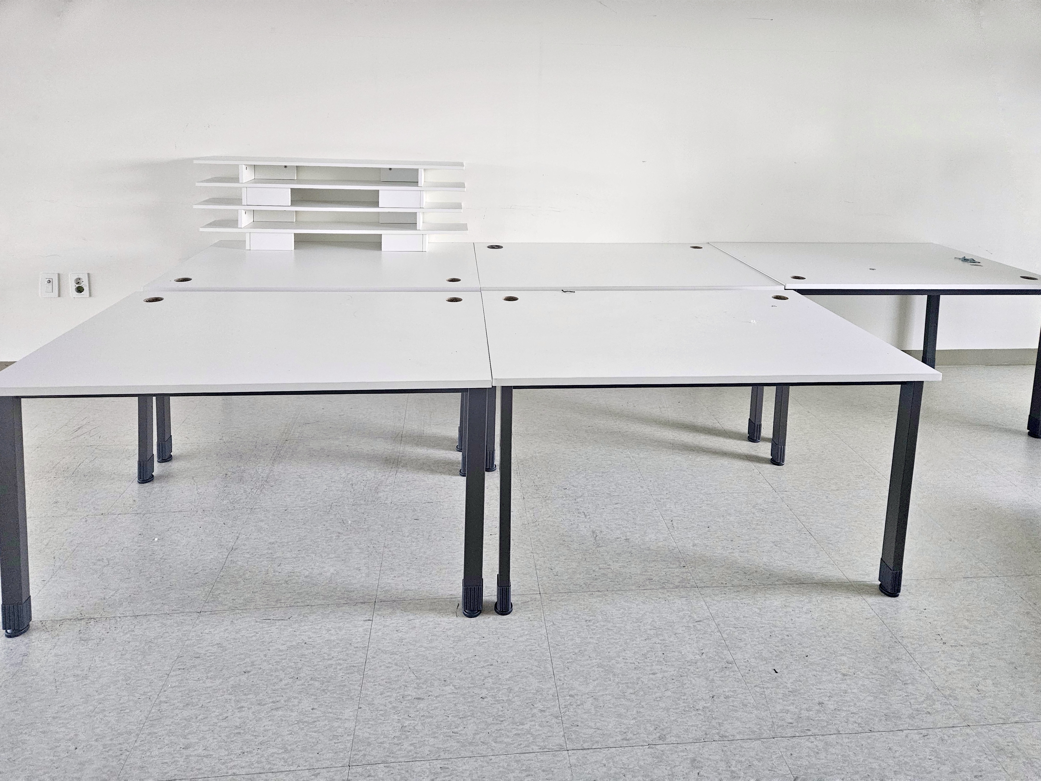 기본 테이블 (6EA)