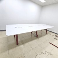 퍼시스 회의 테이블